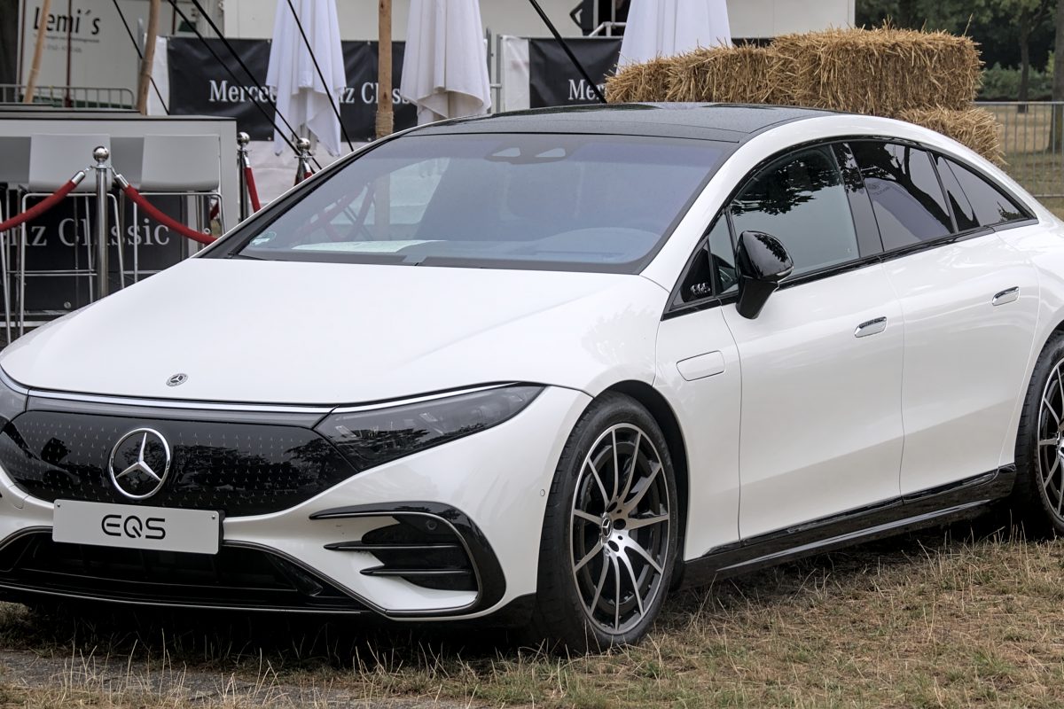 Mercedes-Benz EQS 2024