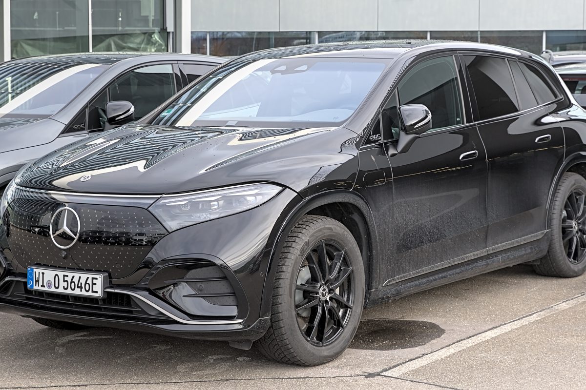Mercedes-Benz EQS SUV 2024
