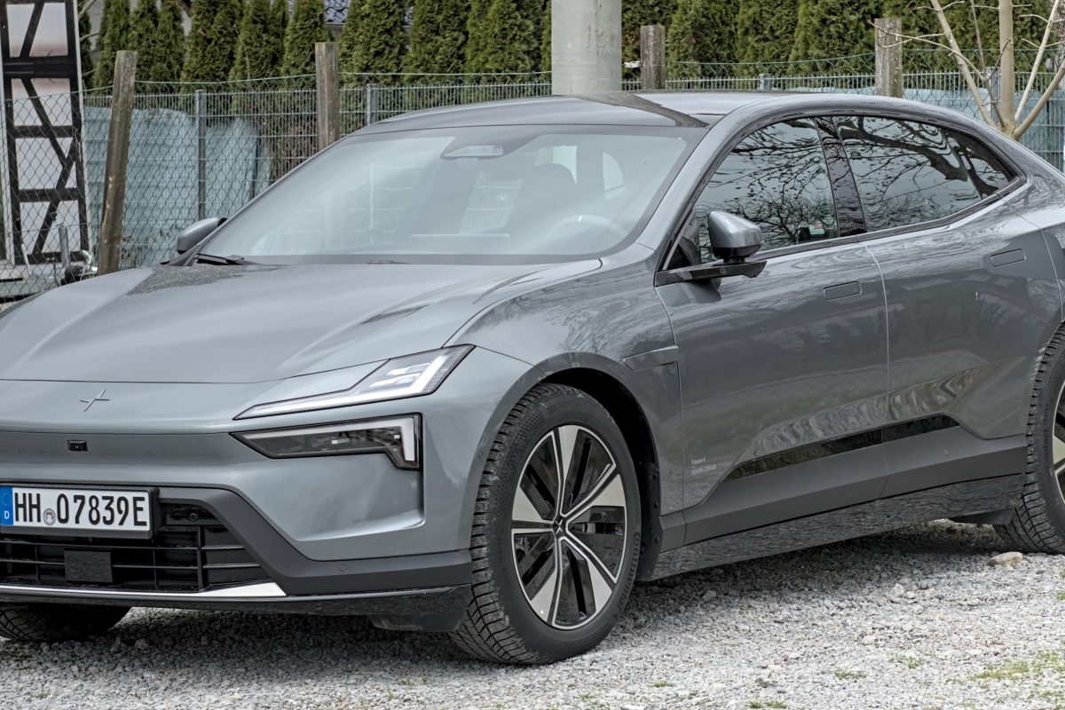 Polestar 4 2024