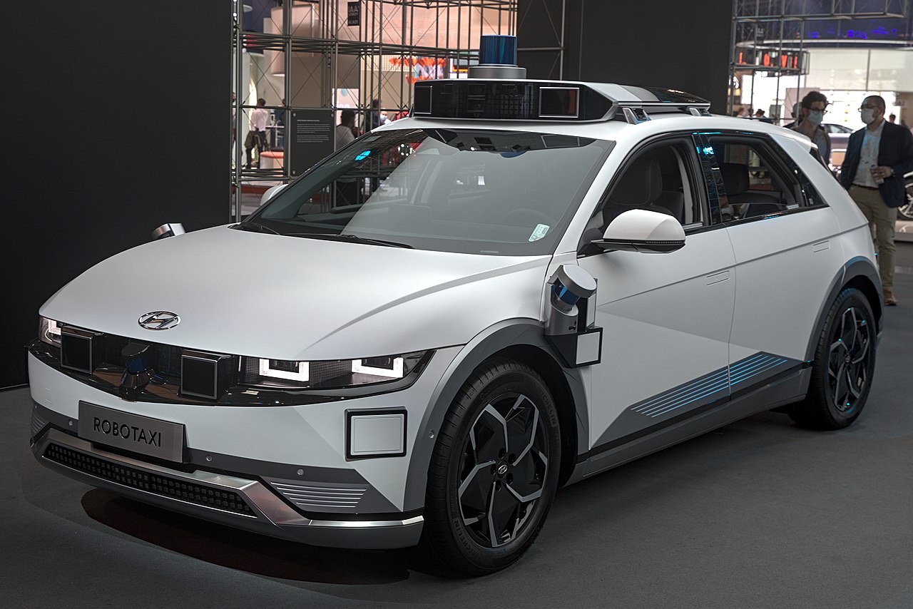 Hyundai Ioniq 5 robotaxi prototype displayed at IAA 2021