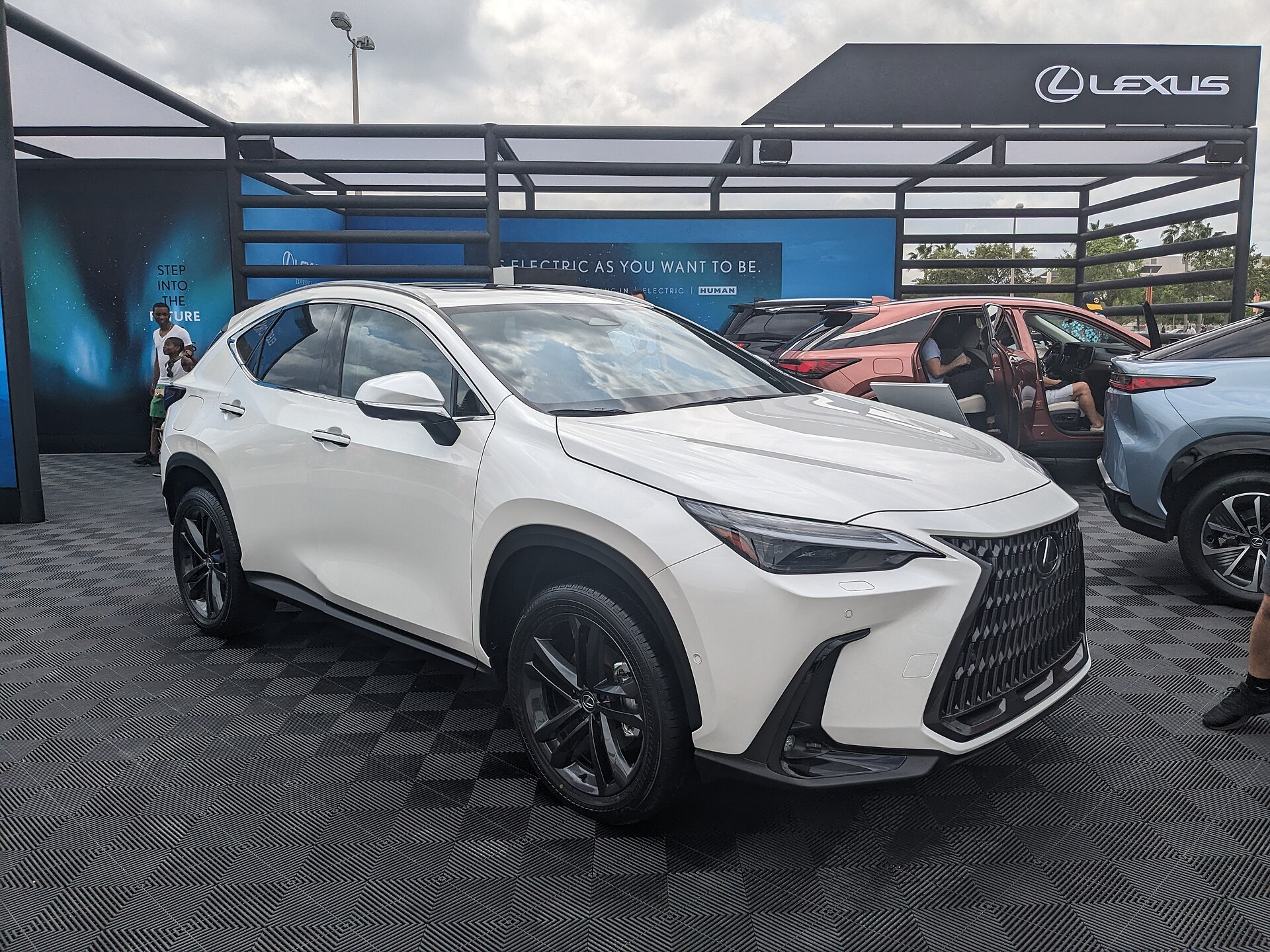2024 Lexus NX 450h+ AWD on display at Electrify Expo Orlando