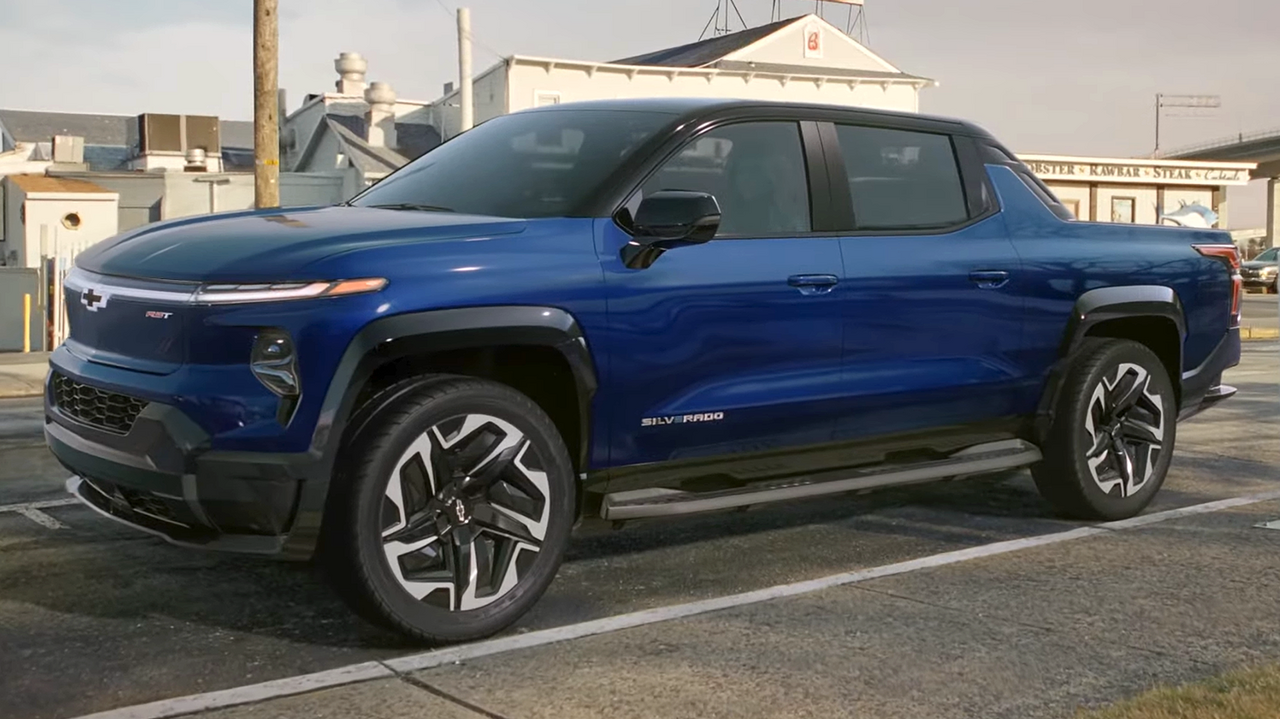 Chevrolet Silverado EV RST First Edition seen from the front